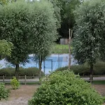 In Near Forest And Sea Ferienhaus *